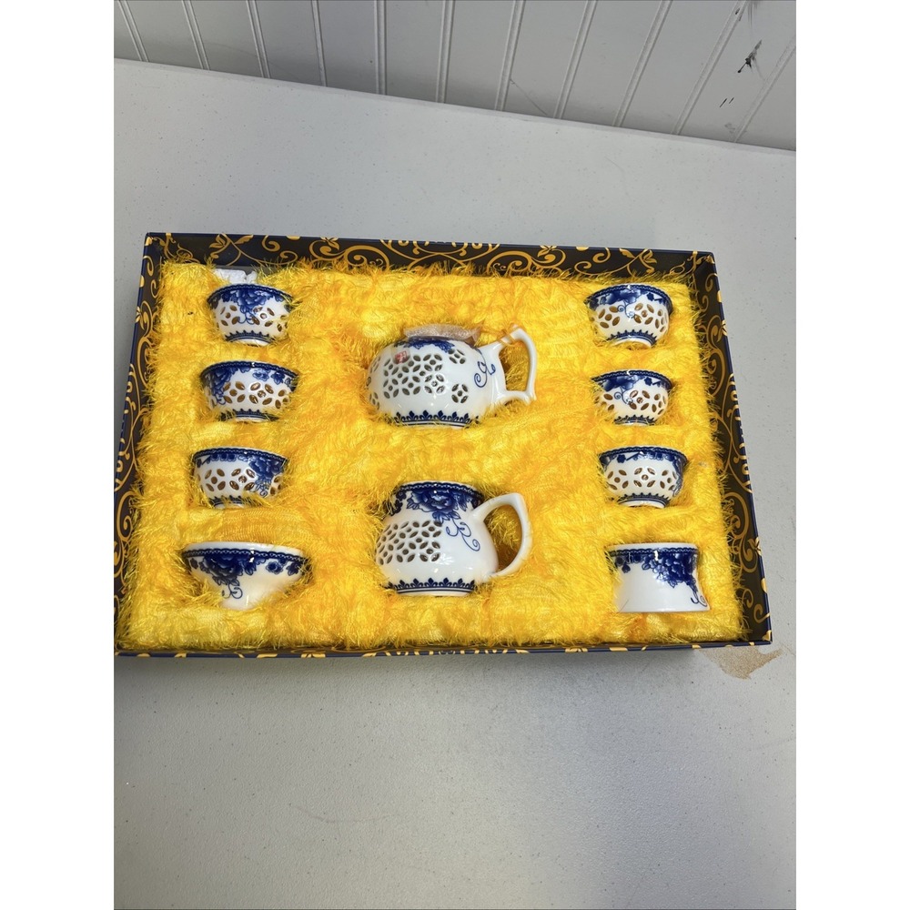 Fengchao Jinglongci Blue White Linglong Rice Grain Porcelain Tea Set Boxed